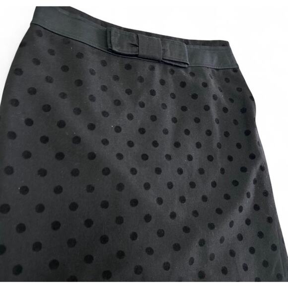 LOFT Women's Size 2 Black Polka Dot Bow Accent Straight Pencil Skirt - Picture 3 of 6